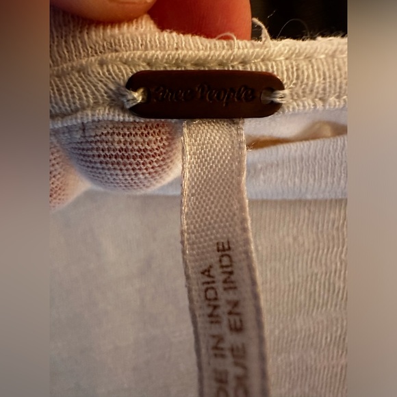 White Free People T-shirt with Mesh Embroidered Sleeves - Size S - Picture 2 of 4